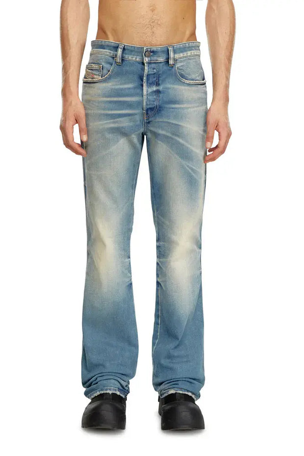 Bootcut Jeans - 1998 D-Buck Diesel