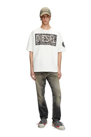 T-shirt with large gabardine patch logo Diesel