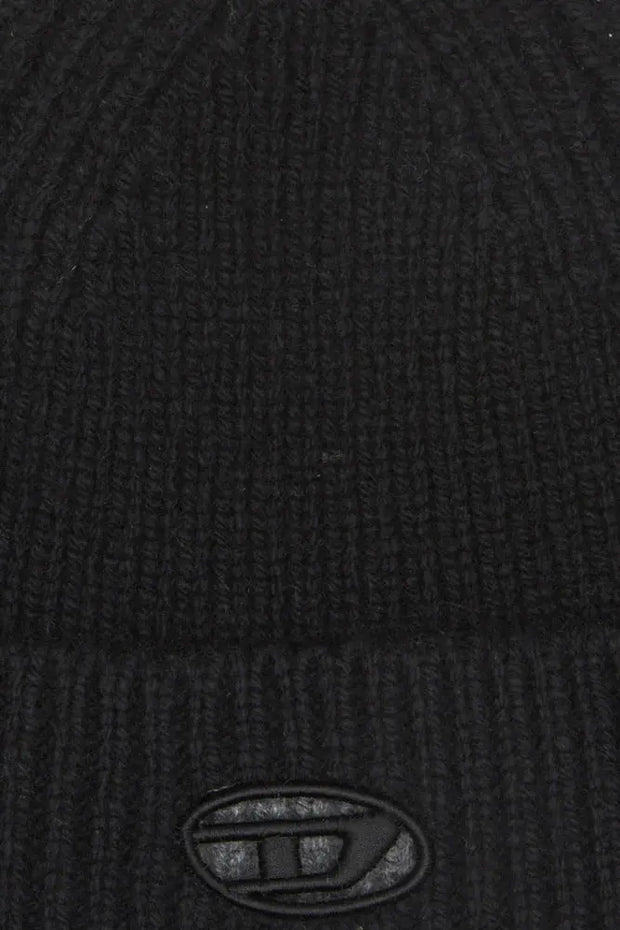 Ribbed beanie with Oval D cut-out Diesel