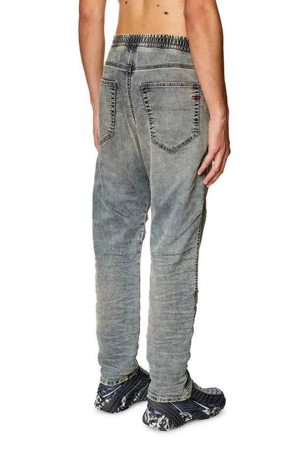 Tapered 2040 D-Amage JoggJeansÂ® Diesel