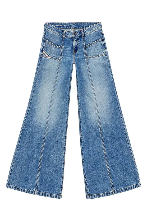 Bootcut and Flare Jeans - D-Akii Diesel