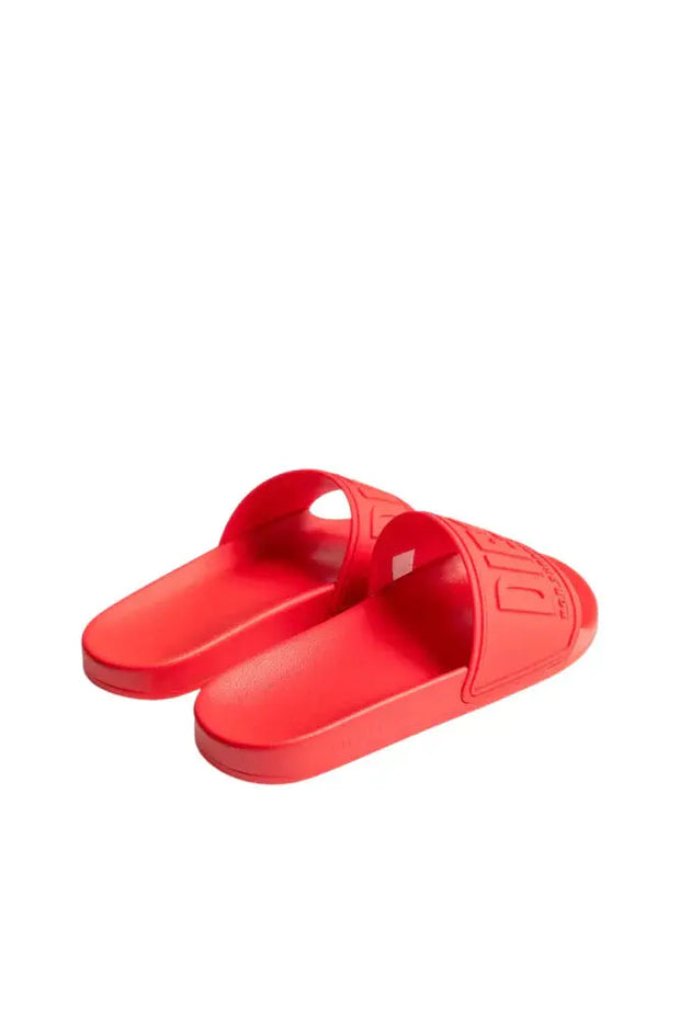 Sa-Mayemi-Pool slides with 3D logo Diesel