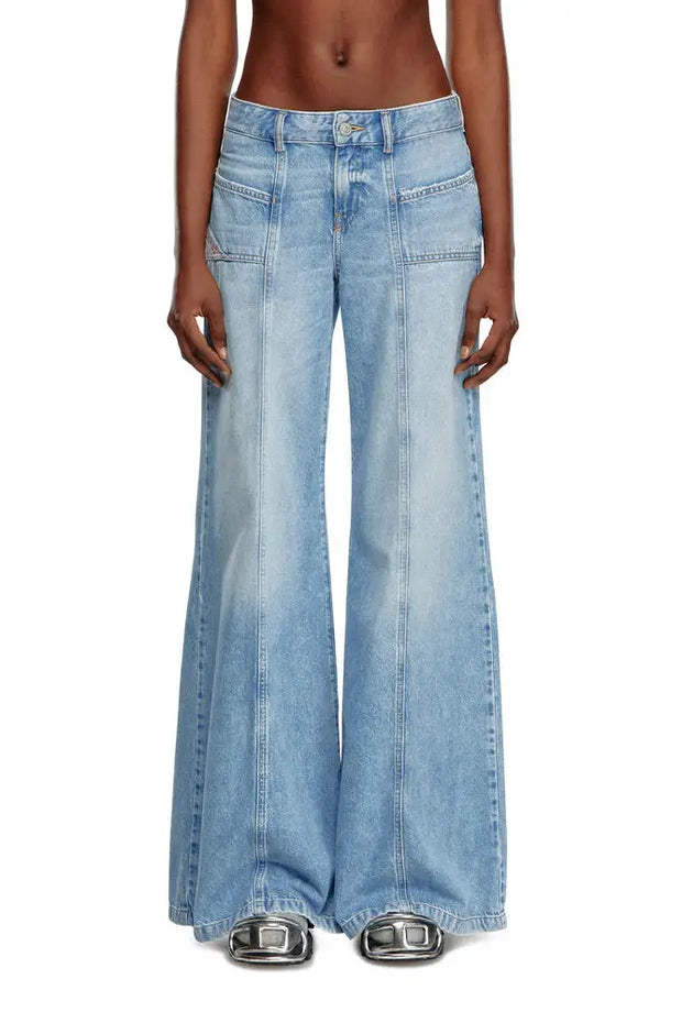 Bootcut and Flare Jeans - D-Akii Diesel